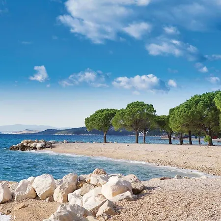 Lovely In With Wifi Apartment Crikvenica